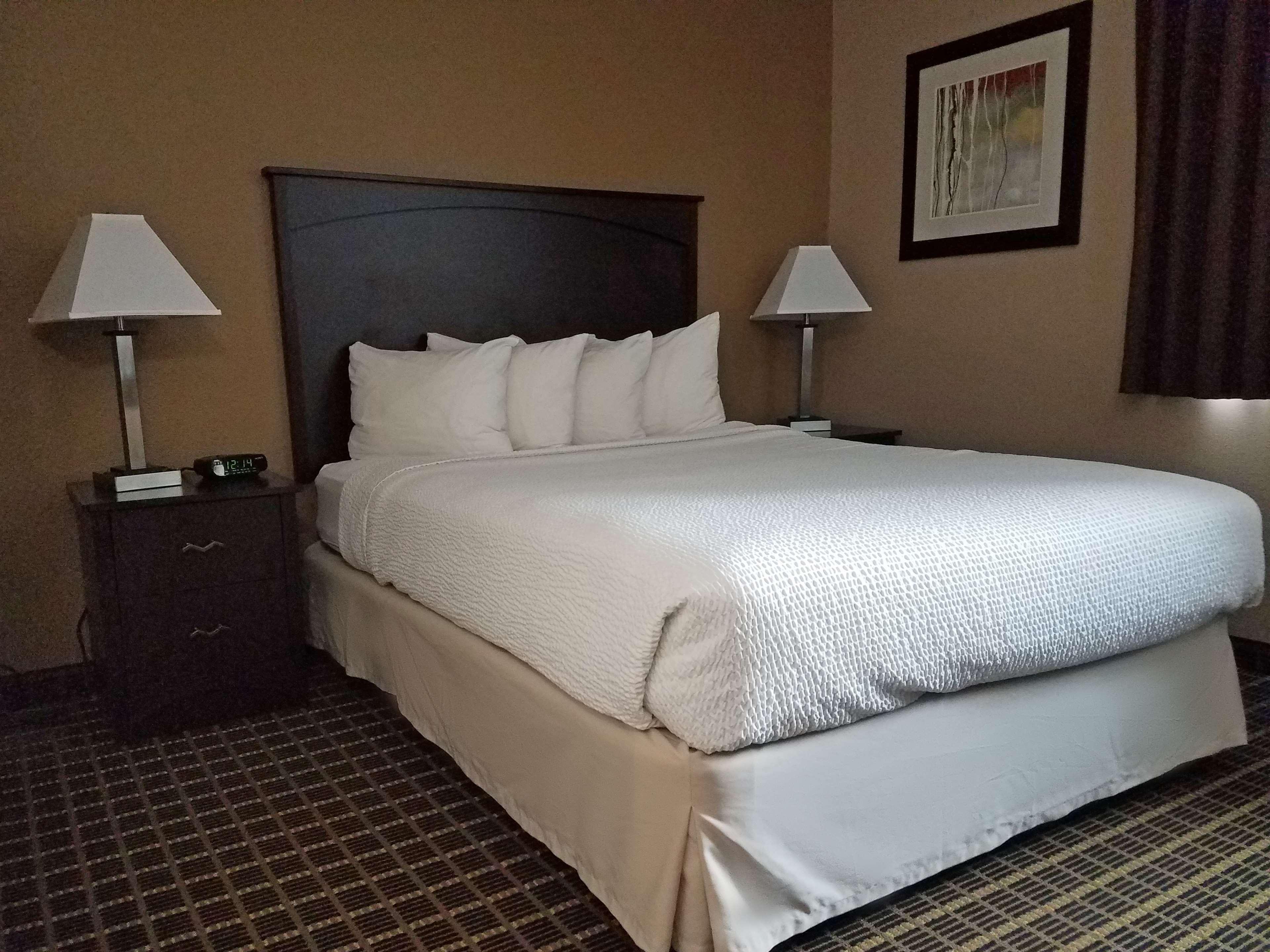 Americas Best Value Inn And Suites Bismarck Exteriér fotografie