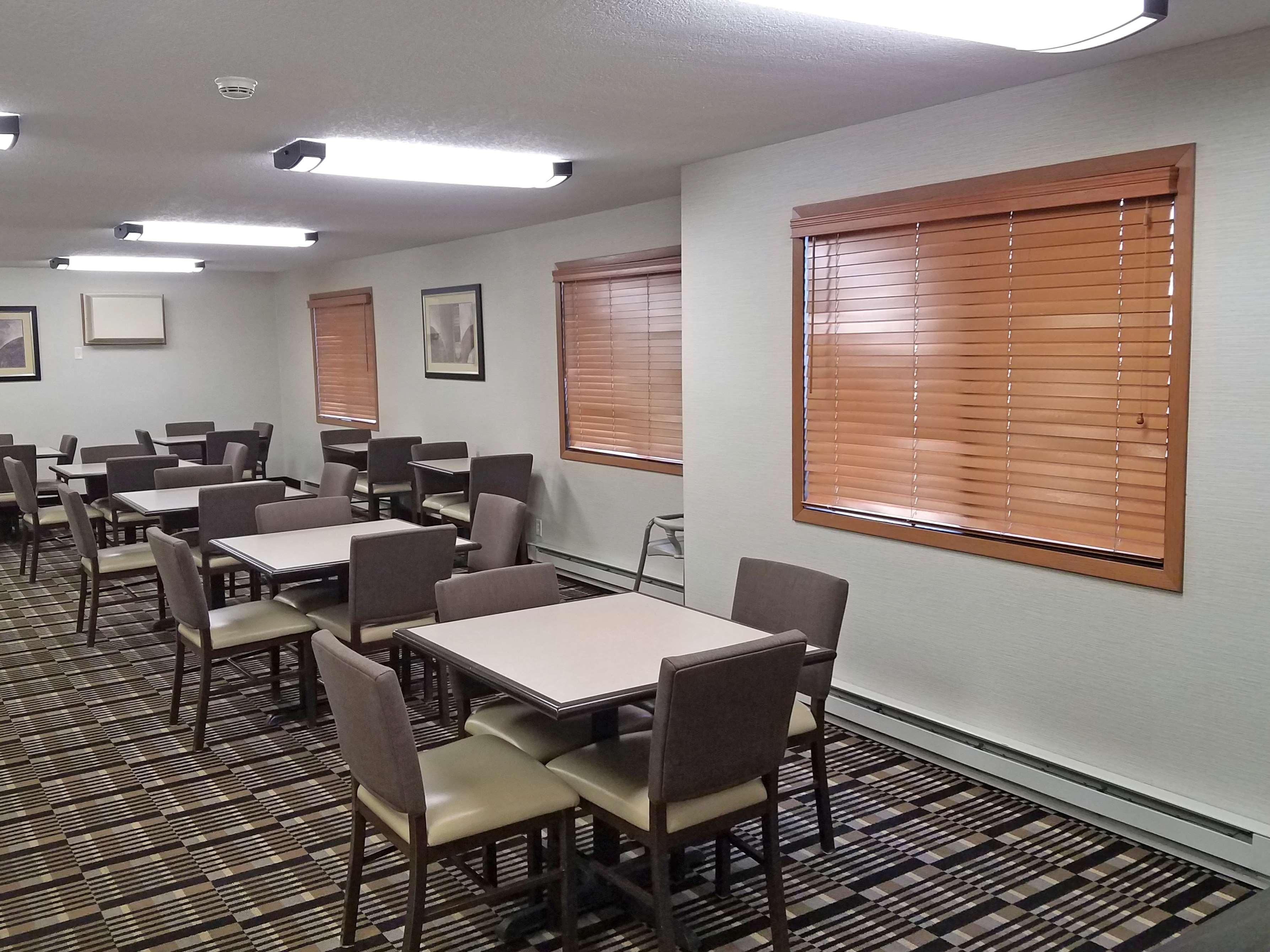 Americas Best Value Inn And Suites Bismarck Exteriér fotografie