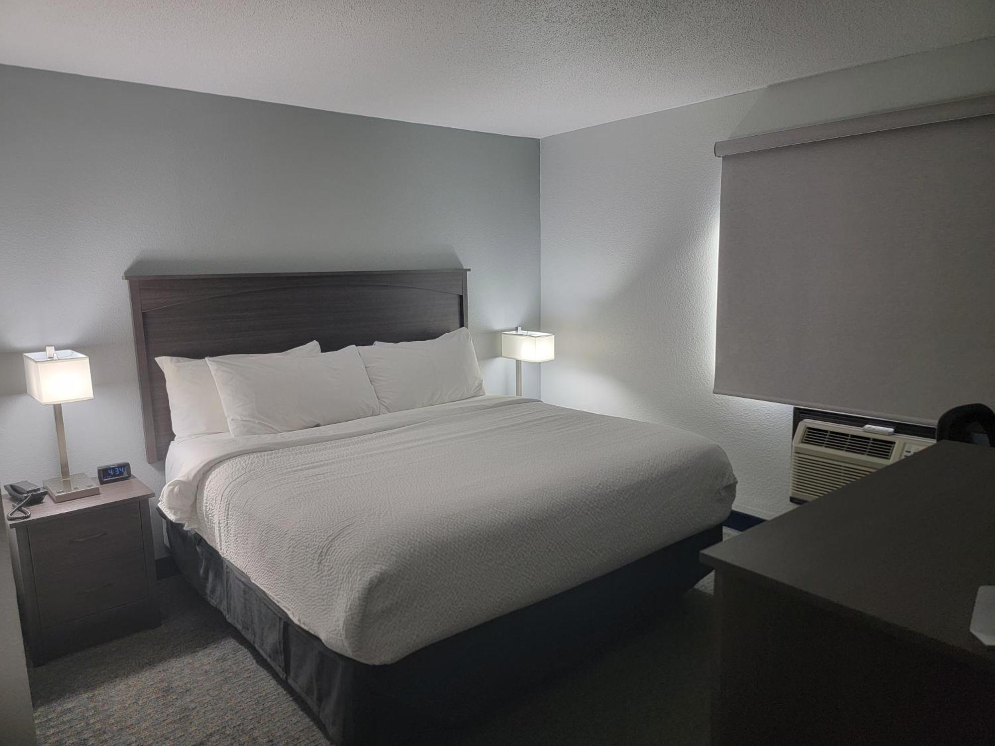 Americas Best Value Inn And Suites Bismarck Exteriér fotografie
