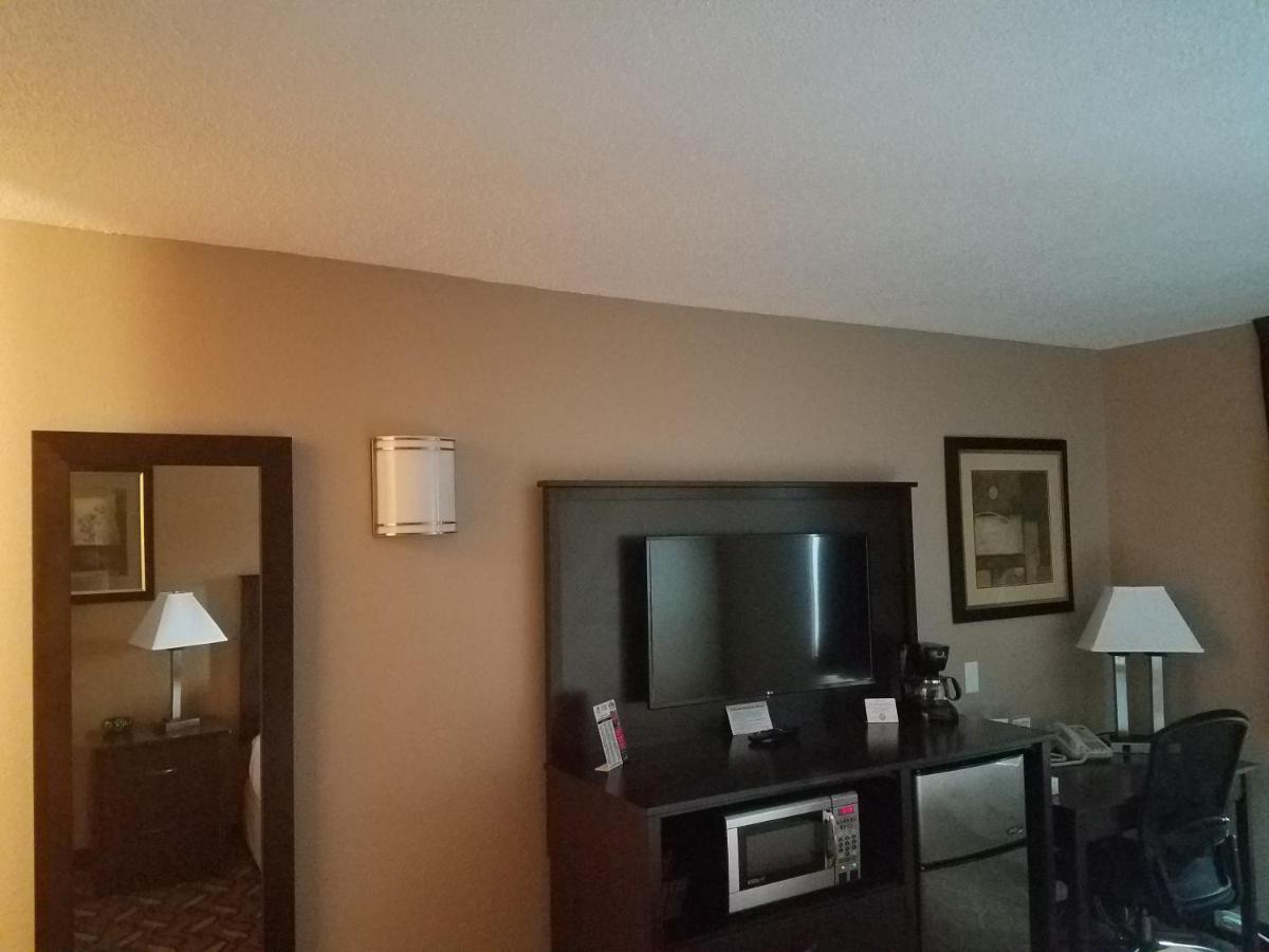 Americas Best Value Inn And Suites Bismarck Pokoj fotografie